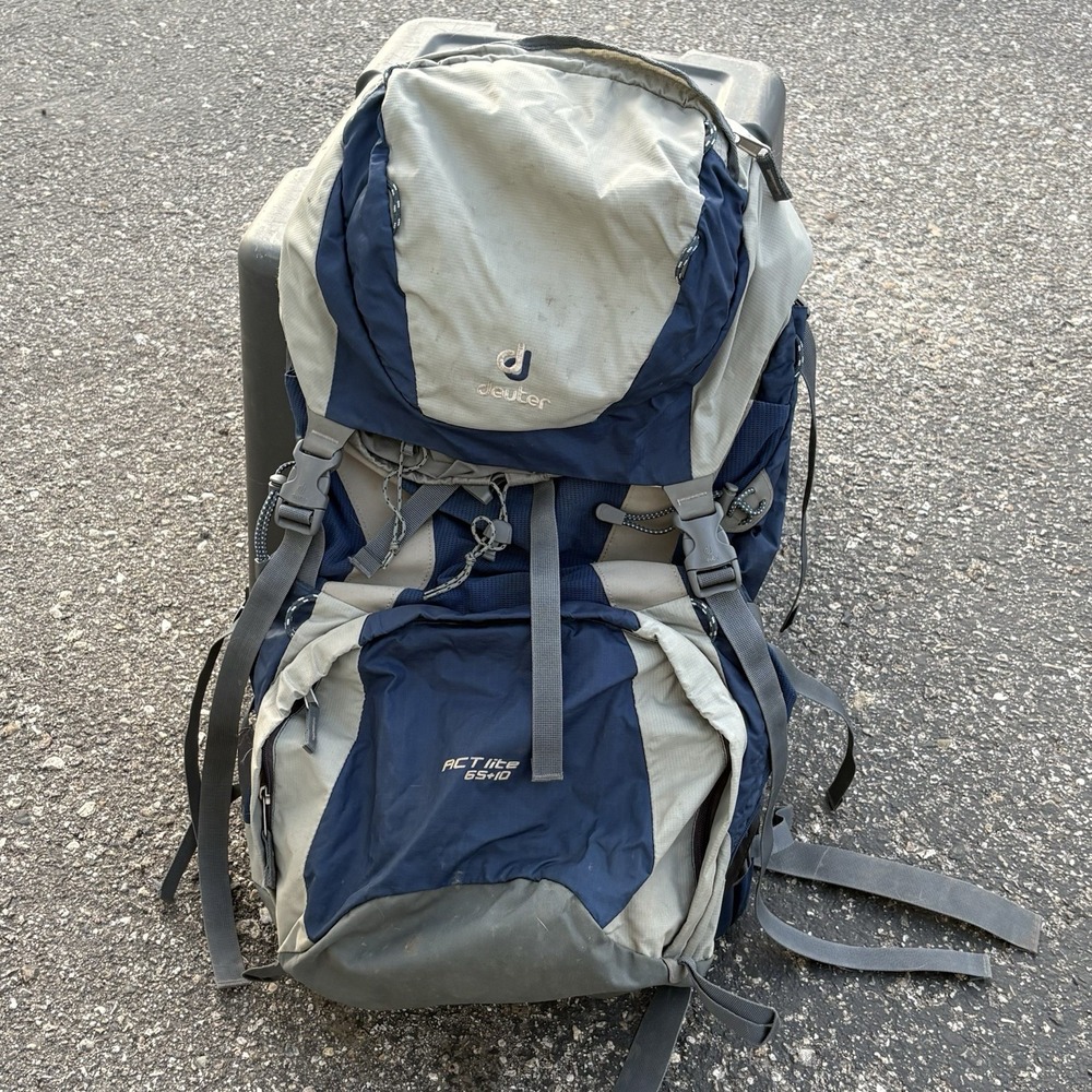 Deuter Act Lite 65+10 Hiking Backpack Pack Blue Trekking Aircontact